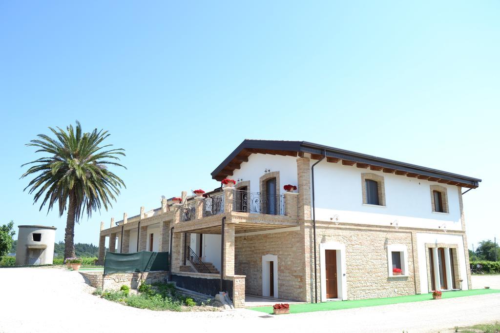 Mozzagrogna Agriturismo De Luca מראה חיצוני תמונה