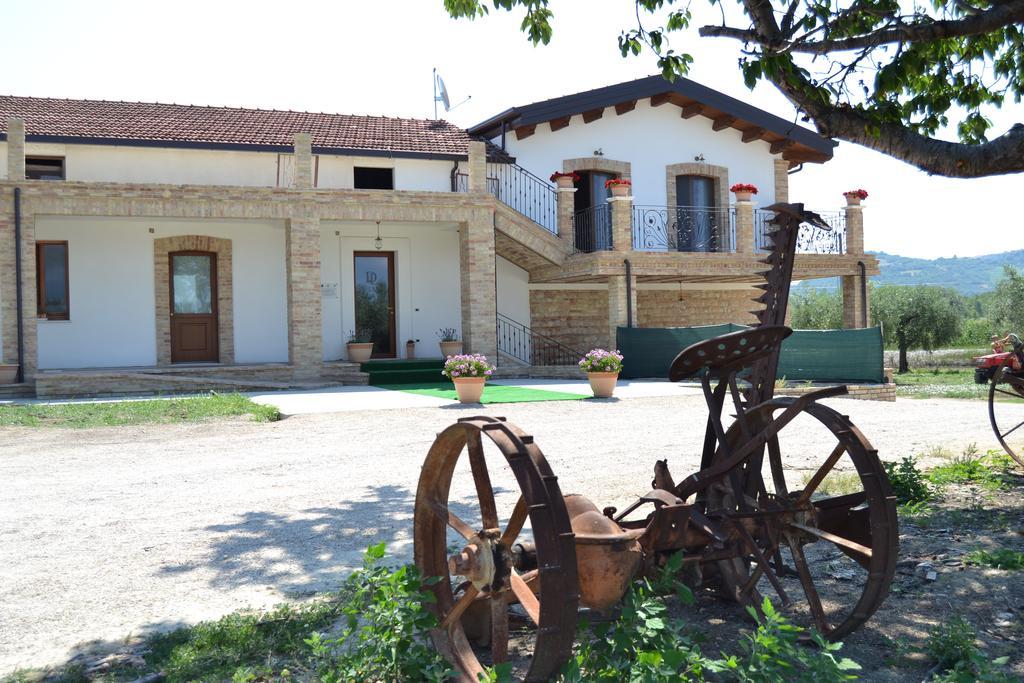 Mozzagrogna Agriturismo De Luca מראה חיצוני תמונה