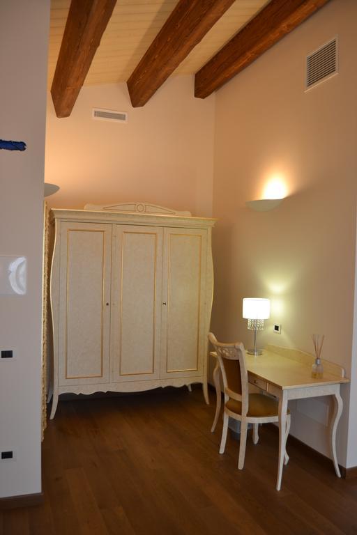 Mozzagrogna Agriturismo De Luca מראה חיצוני תמונה