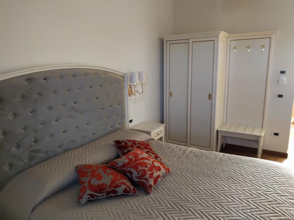 Mozzagrogna Agriturismo De Luca מראה חיצוני תמונה